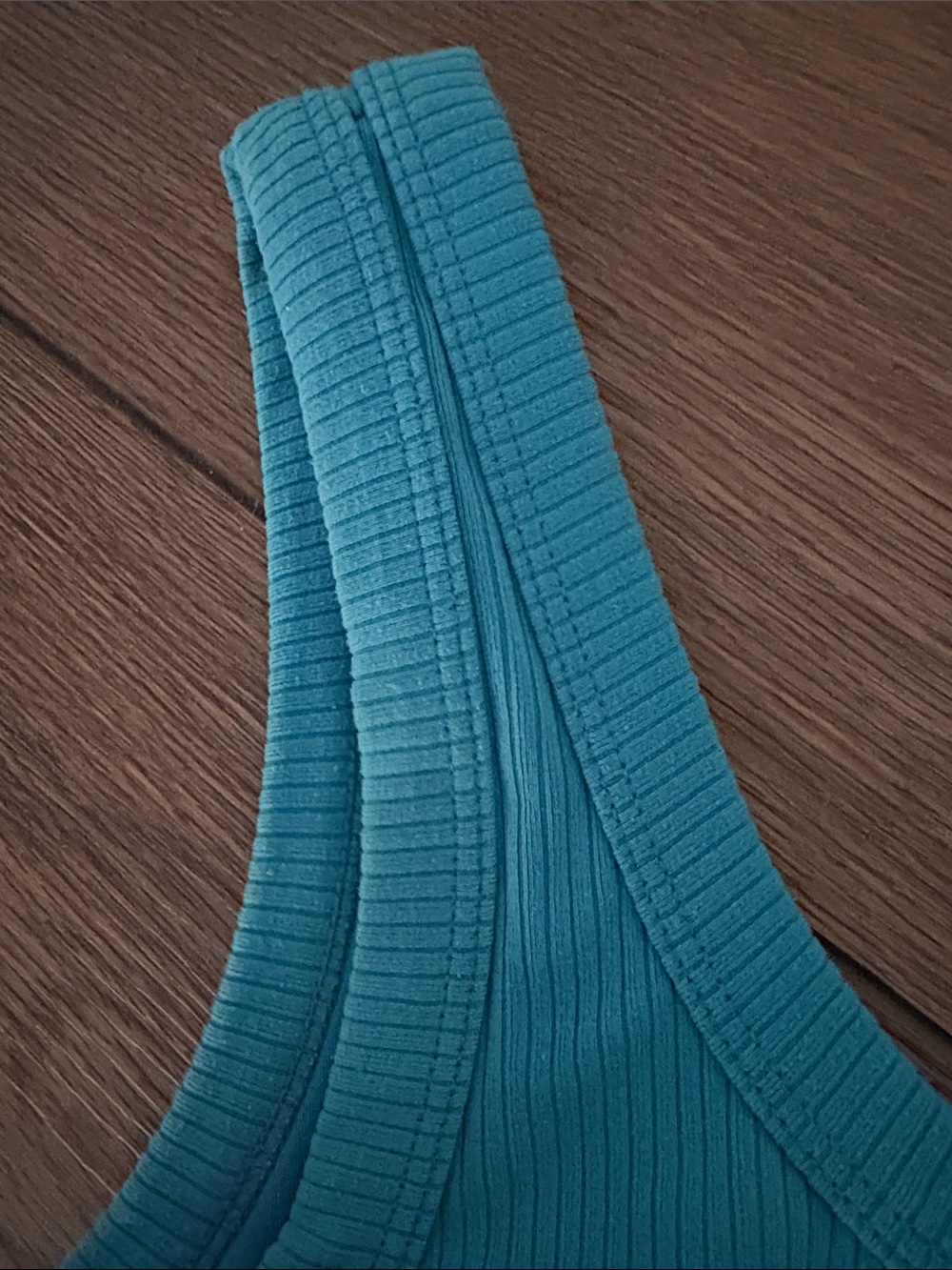 ALO Yoga Ribbed Scoop Sports Bra in Teal - Picture 4 of 4